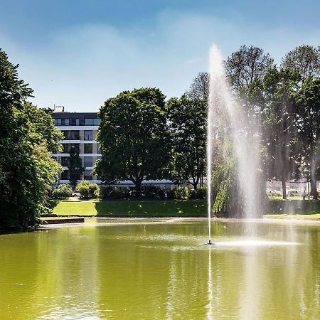 Residenz Am Zwinger Aparthotel Dresda Exterior foto Fountain at the lake